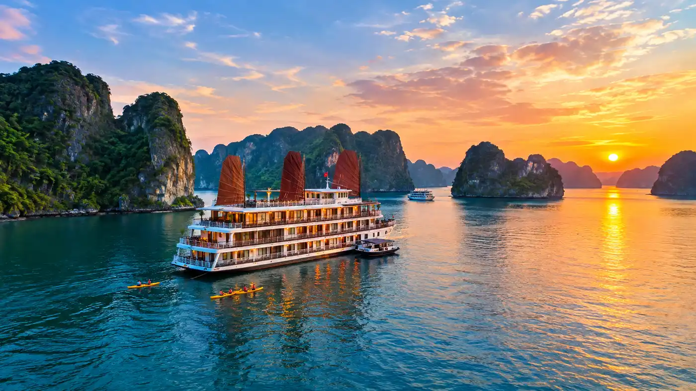 Halong Bay 3 Days 2 Nights Cruise Itinerary and Planning